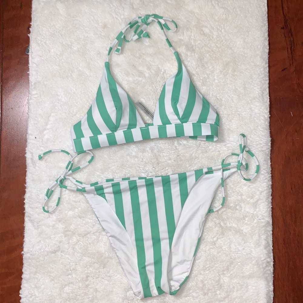 OTO 👀 VICTORIA SECRET SWIM- 2 piece. Never worn. Recently bought. NWOT